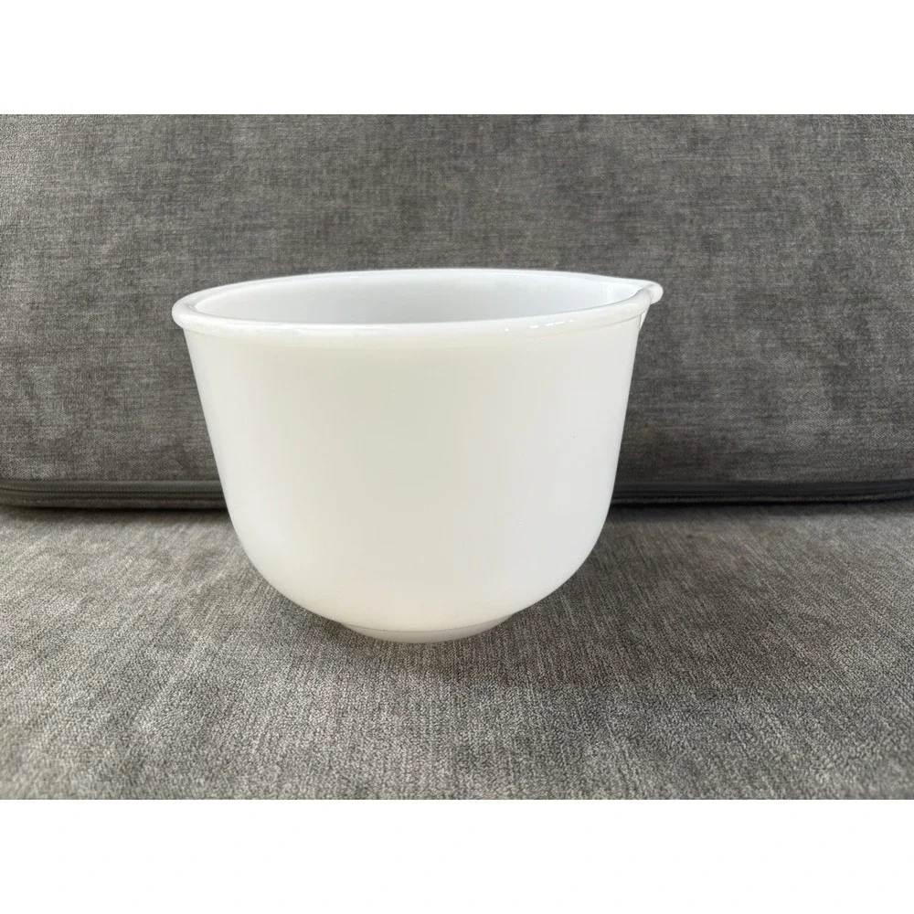 Vintage Glasbake Made For Sunbeam #16, ‎ 20CJ Medium Milk Glass Mixing Bowl